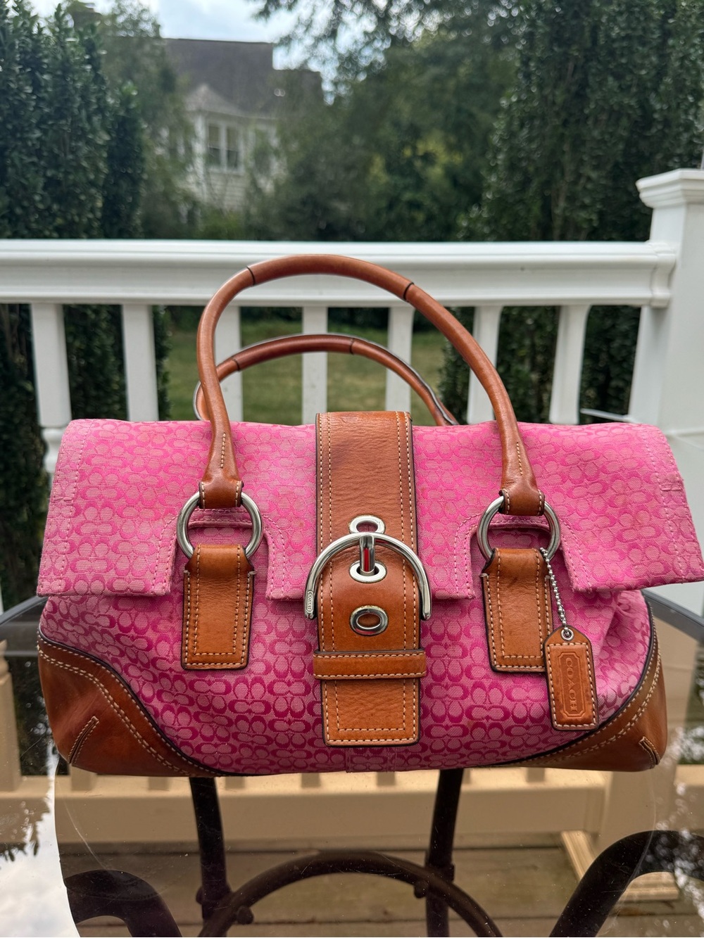 🎀 Vintage Y2K Coach Soho Signature C Flap Satchel — Hot Pink